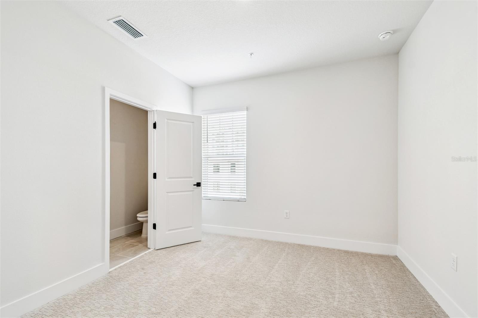 Image 32 of 51 For 475 31st Way N