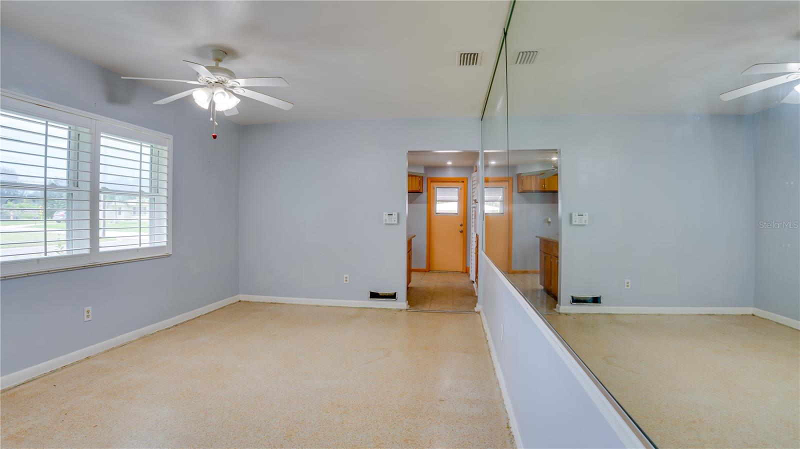 Image 19 of 46 For 1729 Kenilworth Drive