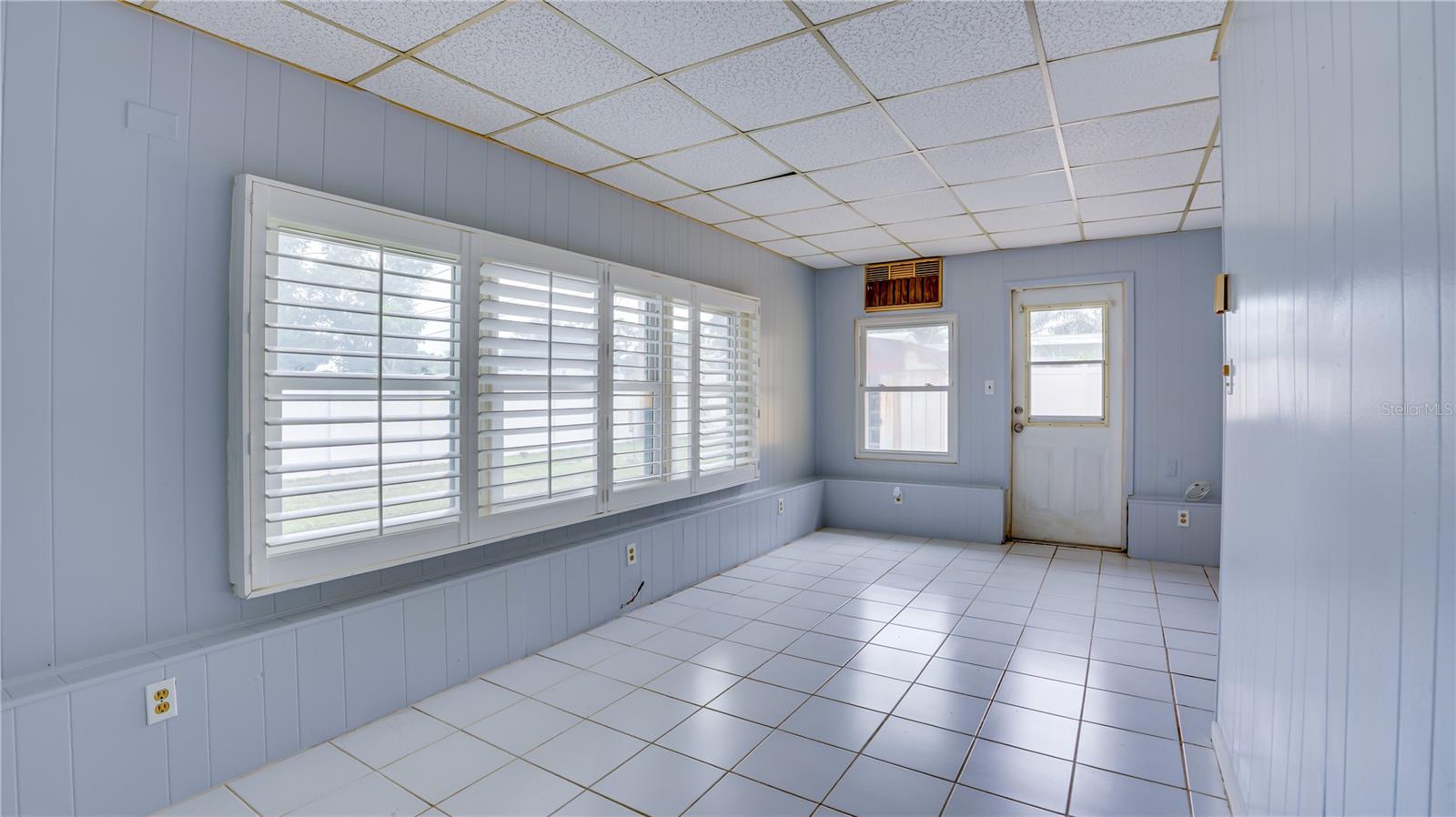 Image 35 of 46 For 1729 Kenilworth Drive