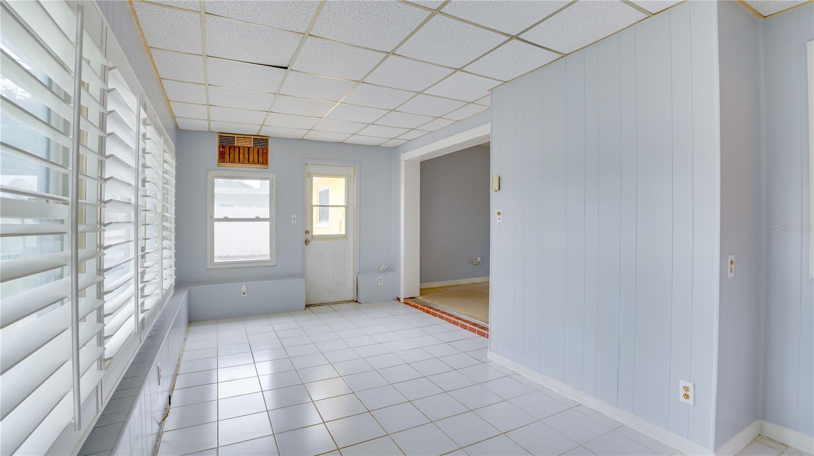 Image 37 of 46 For 1729 Kenilworth Drive