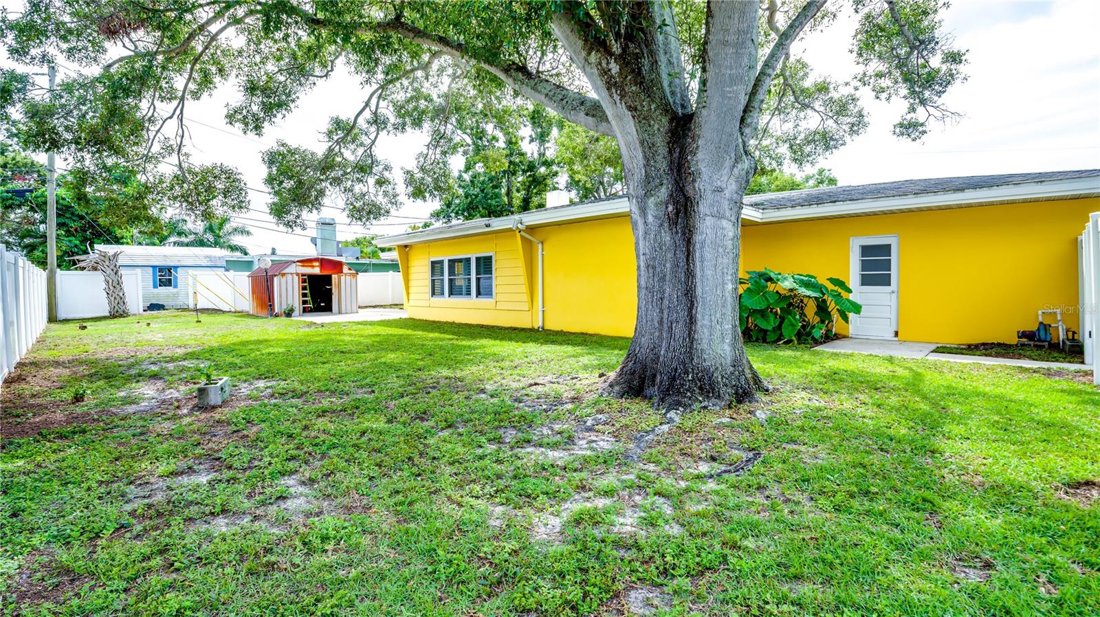 Image 38 of 46 For 1729 Kenilworth Drive