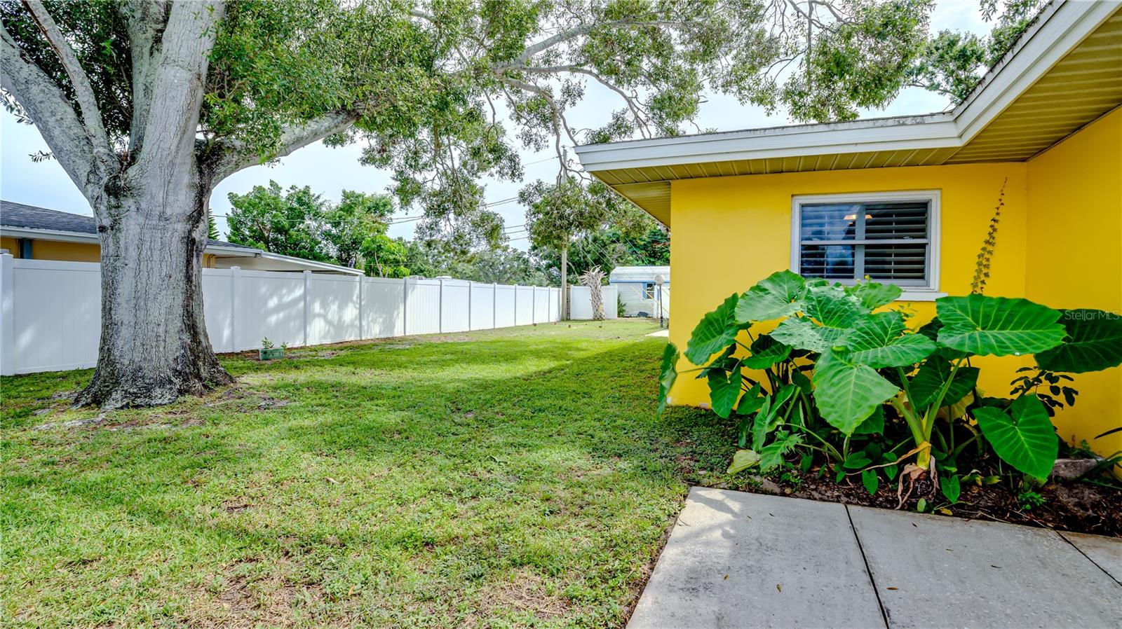 Image 39 of 46 For 1729 Kenilworth Drive