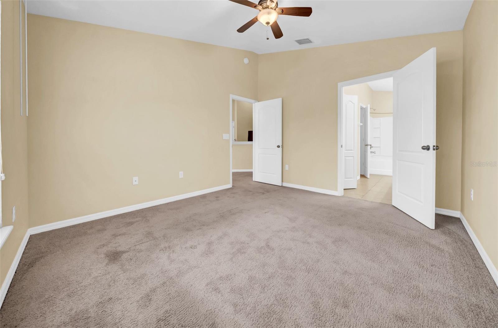 Image 19 of 43 For 7001 Interbay Boulevard 229