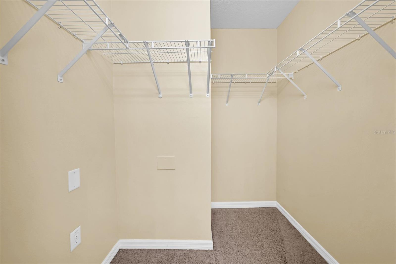 Image 25 of 43 For 7001 Interbay Boulevard 229