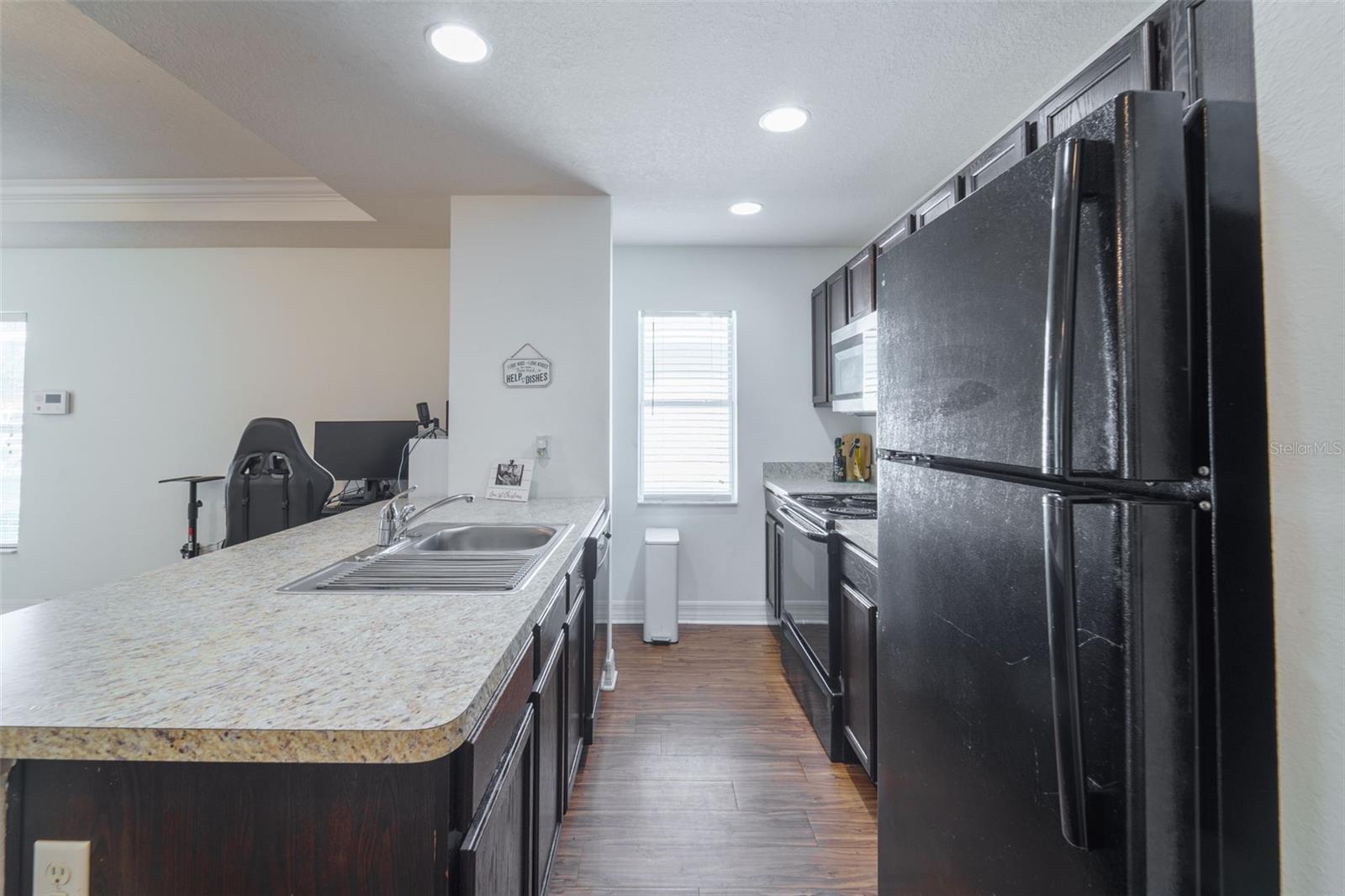 Image 12 of 31 For 3413 54th Street B