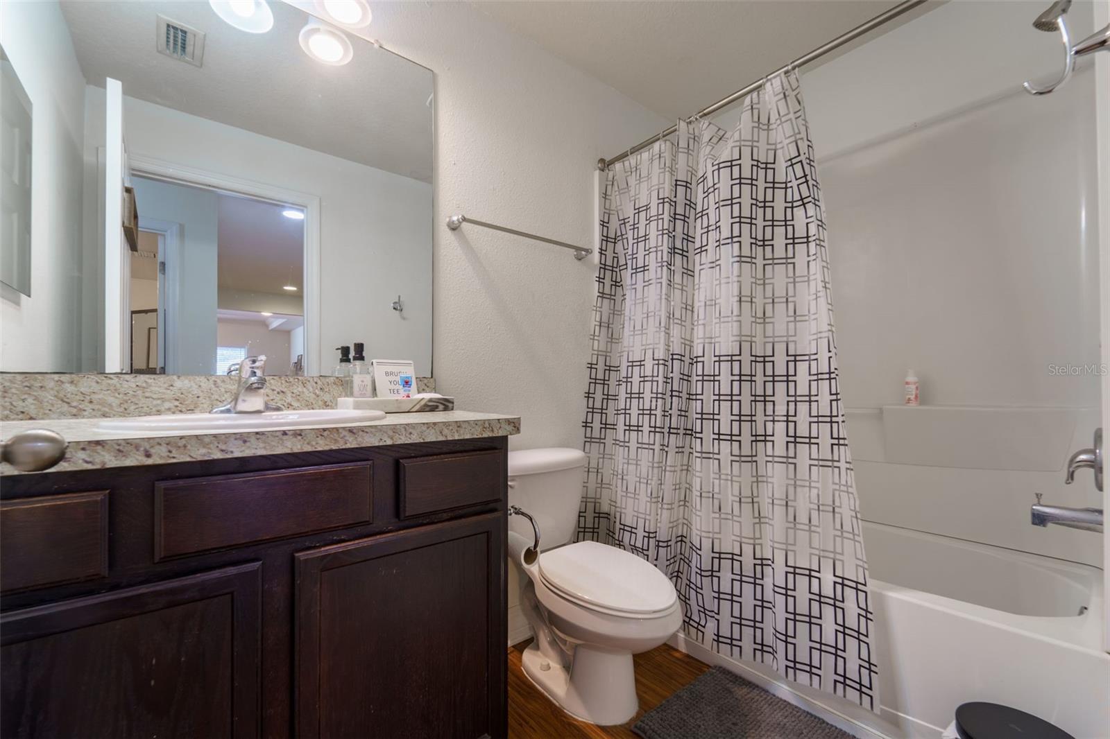 Image 27 of 31 For 3413 54th Street B