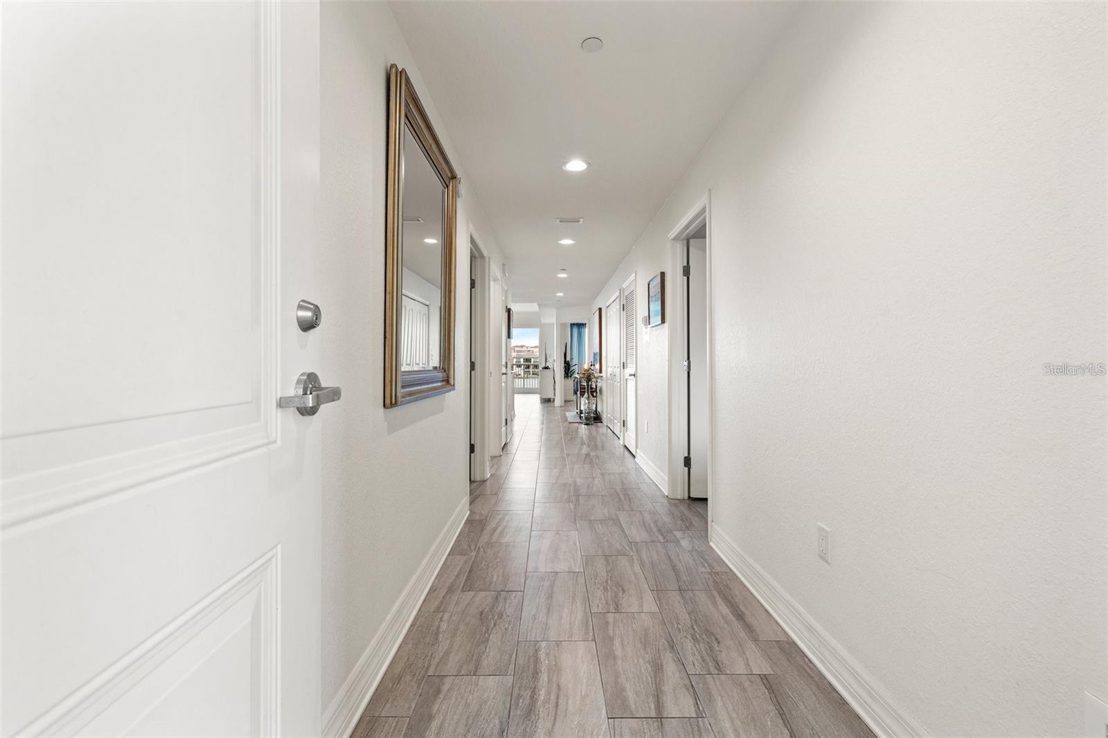 Image 22 of 55 For 706 Bayway Boulevard 301