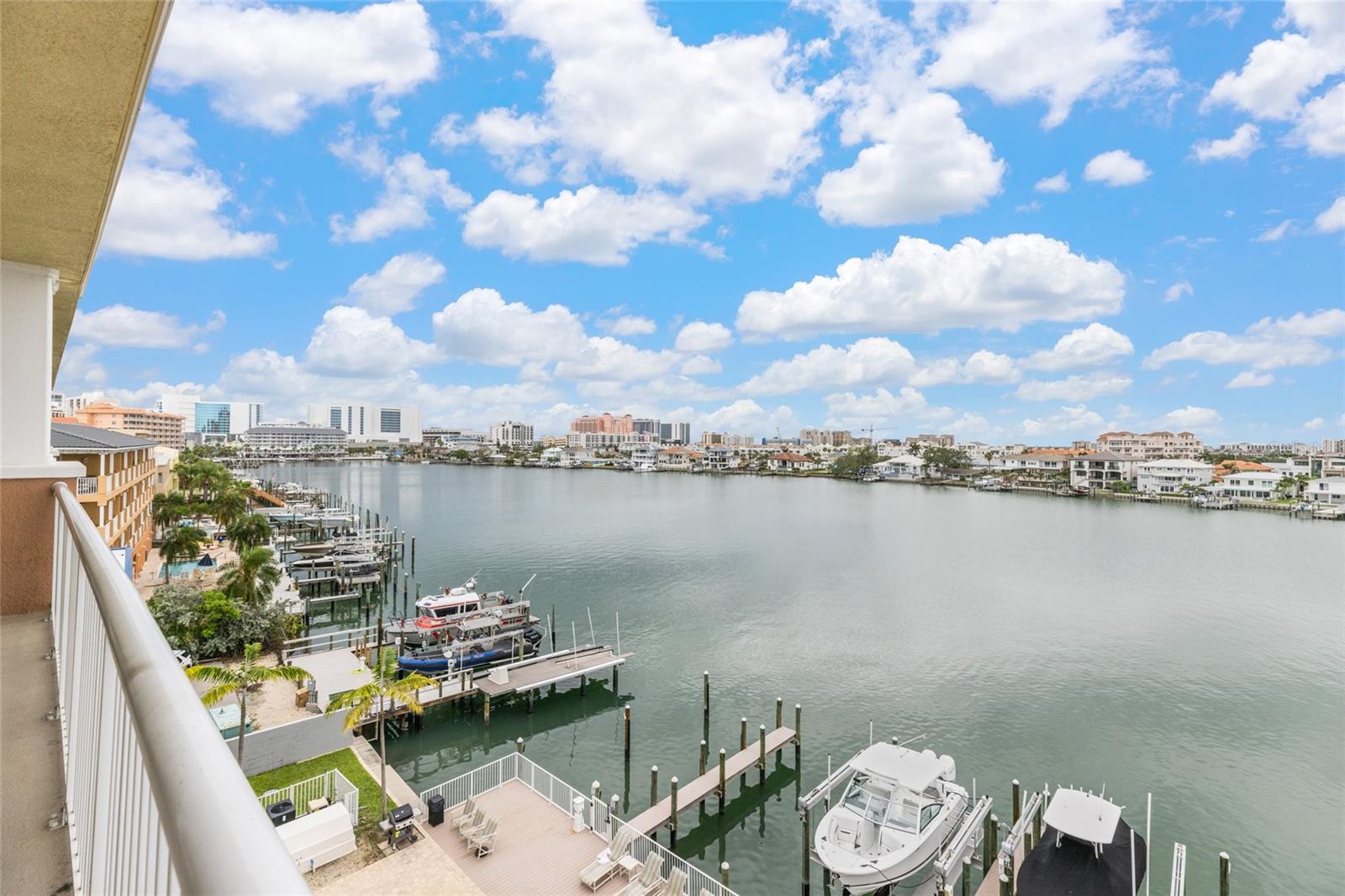 Image 6 of 55 For 706 Bayway Boulevard 301