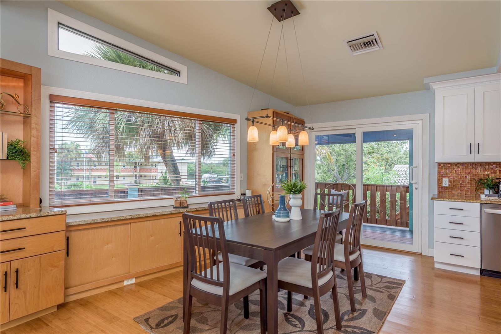Image 11 of 63 For 2815 45th Street S