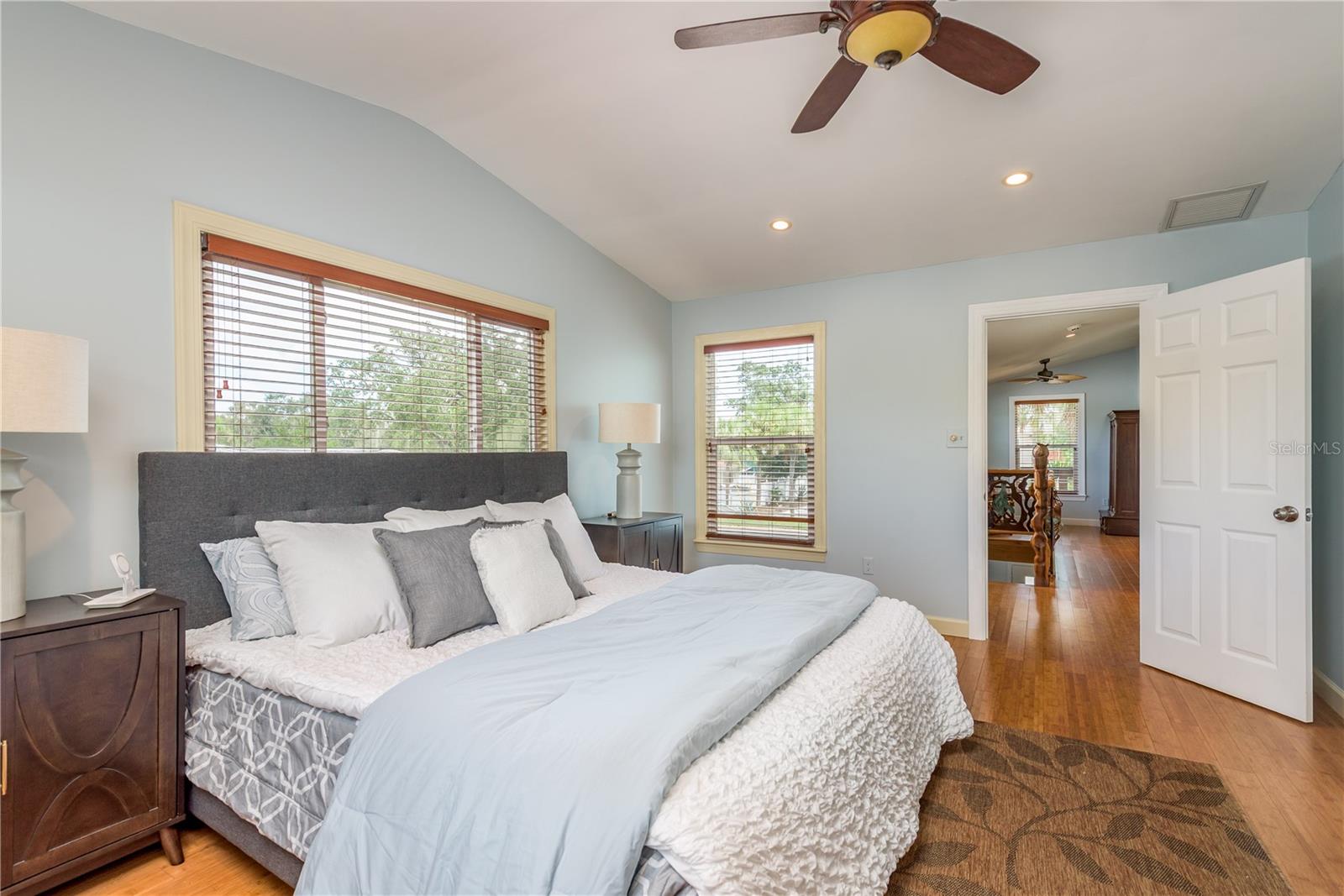 Image 19 of 63 For 2815 45th Street S