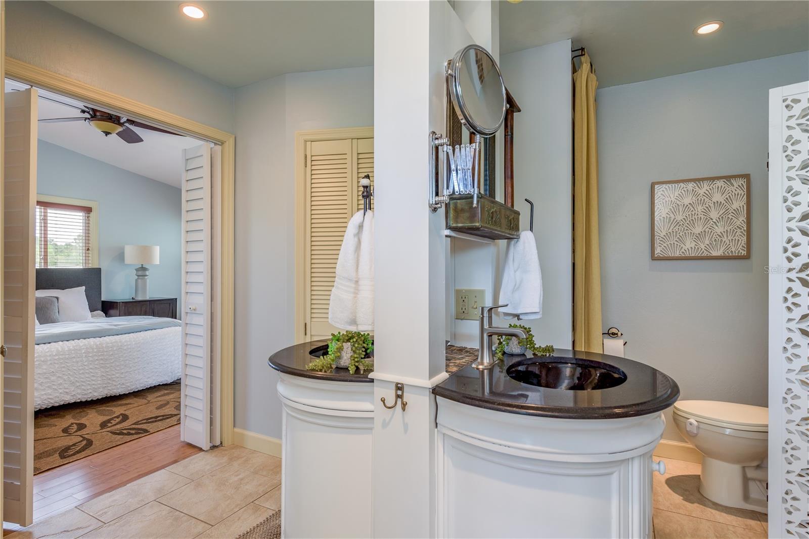 Image 21 of 63 For 2815 45th Street S