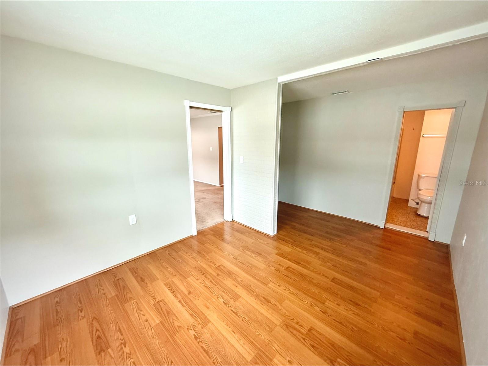 Image 14 of 30 For 6615 27th Street N