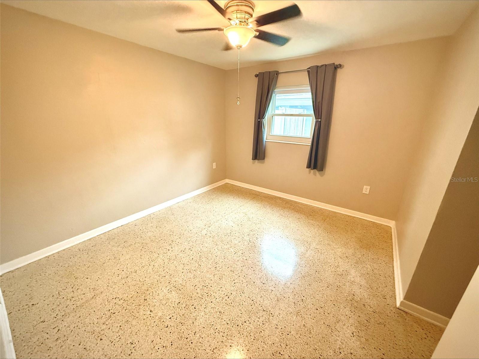 Image 20 of 30 For 6615 27th Street N