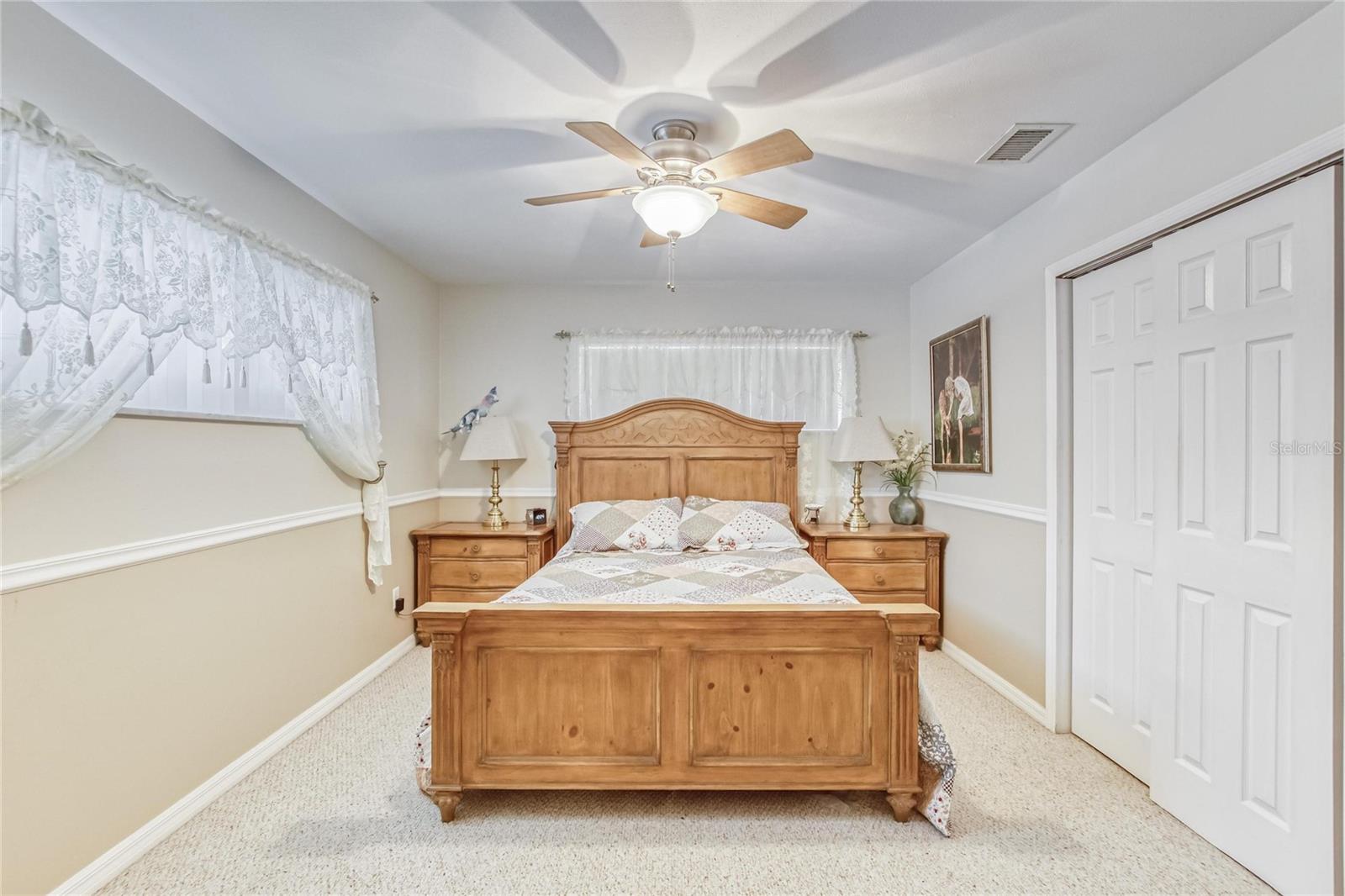 Image 21 of 40 For 207 Glendale Drive