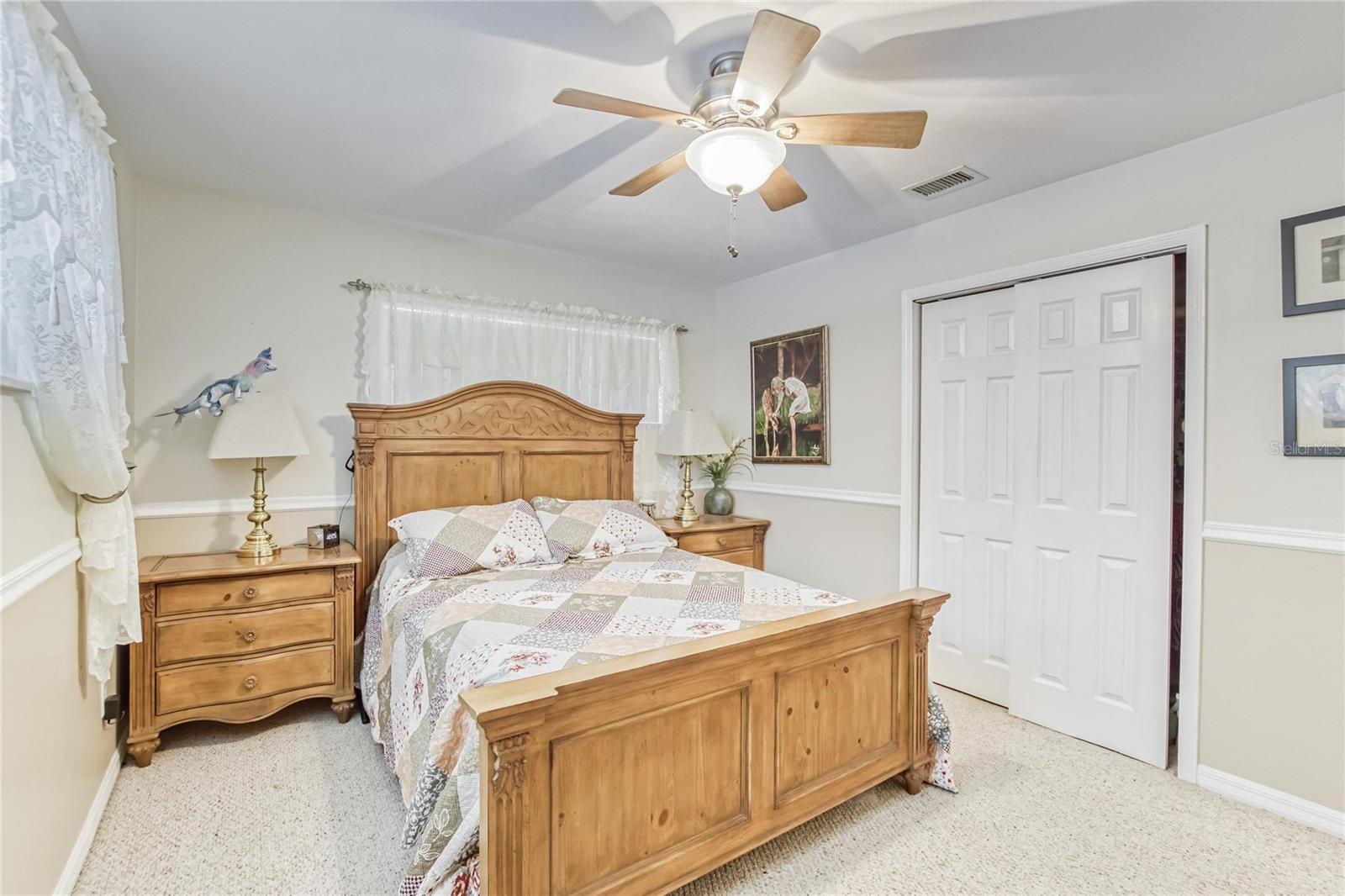 Image 22 of 40 For 207 Glendale Drive