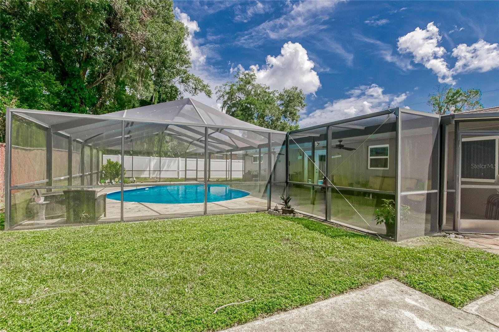 Image 40 of 40 For 207 Glendale Drive