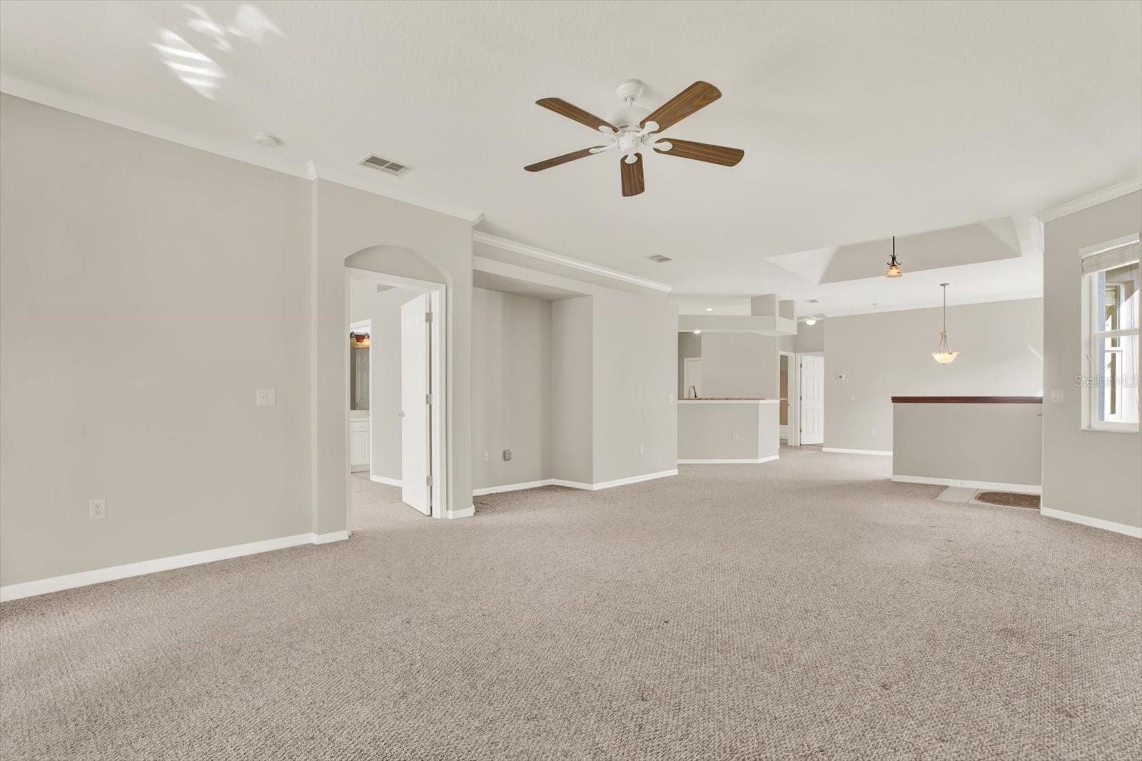 Image 4 of 34 For 7546 Berna Lane