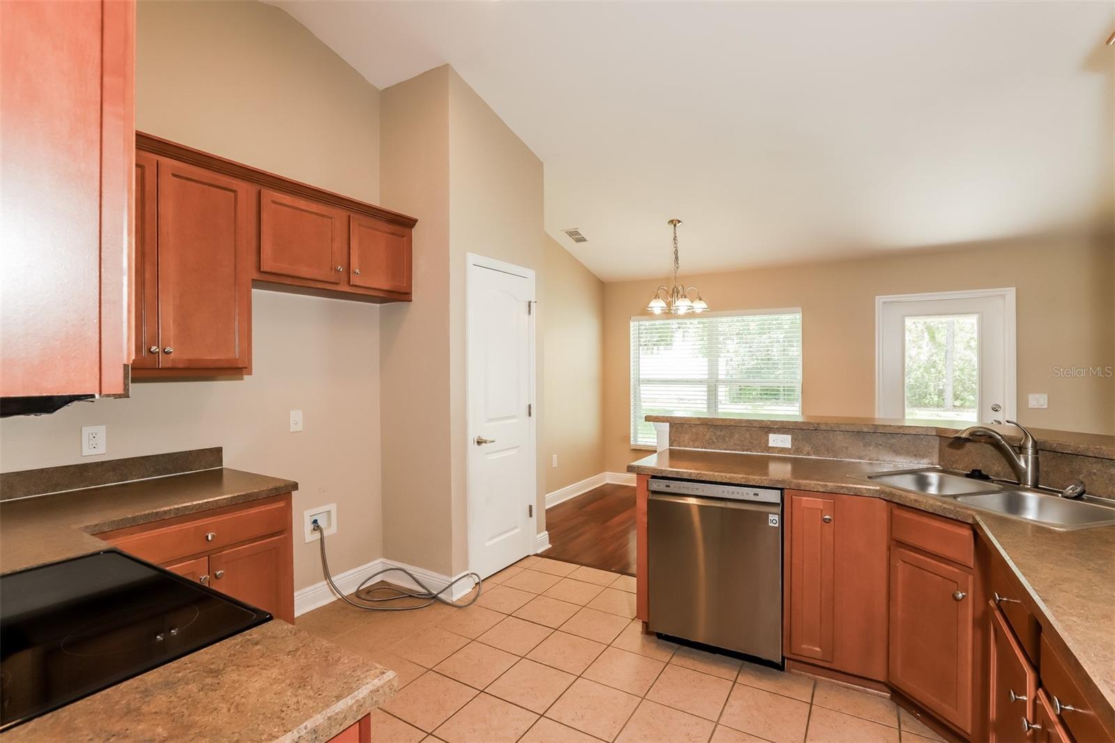 Image 8 of 15 For 2228 Sweet Bay Drive