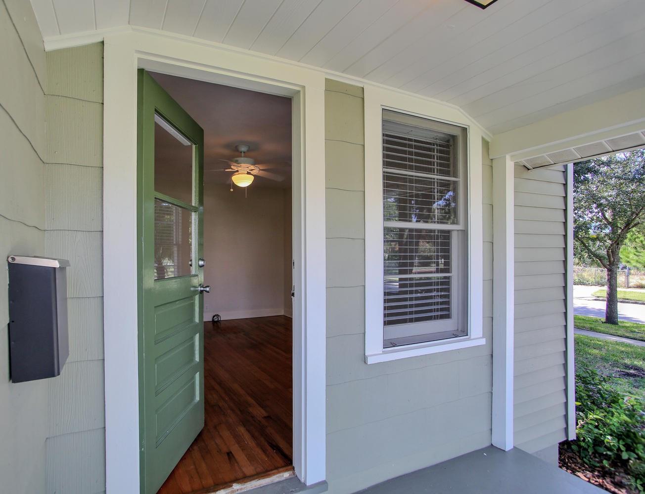 Image 3 of 52 For 404 Westland Avenue 1