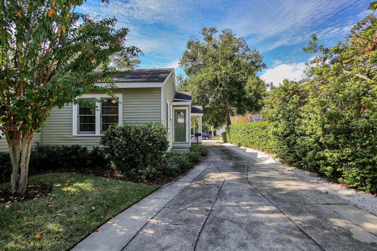 Image 31 of 52 For 404 Westland Avenue 1