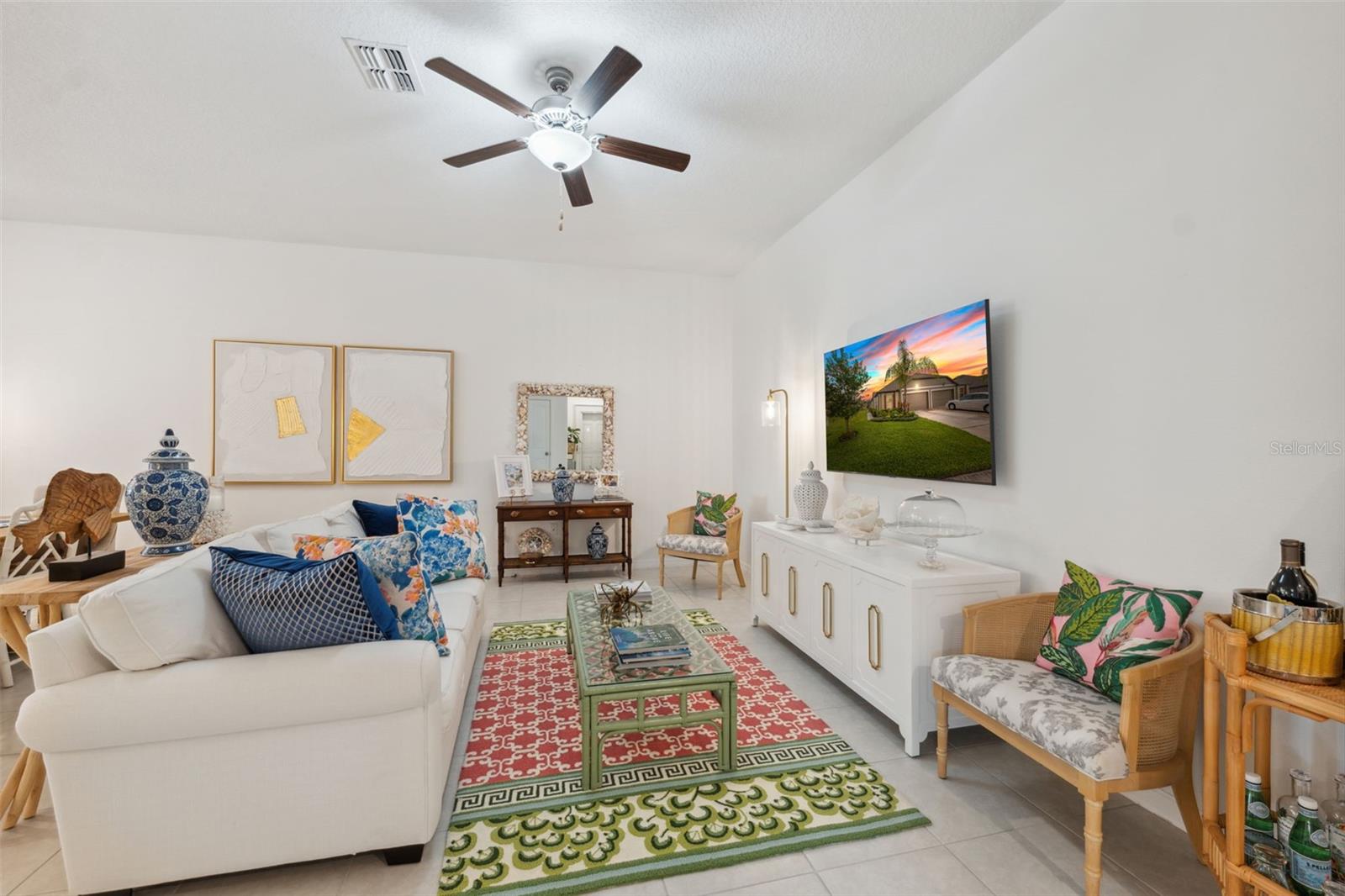Image 7 of 37 For 13990 Weddington Terrace