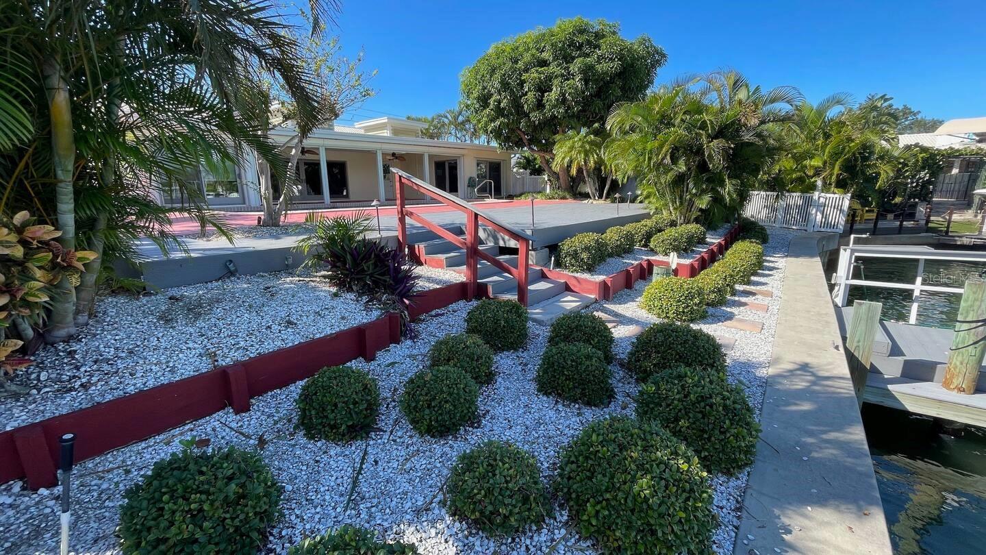 Listing photo id 28 for 487 Island Way