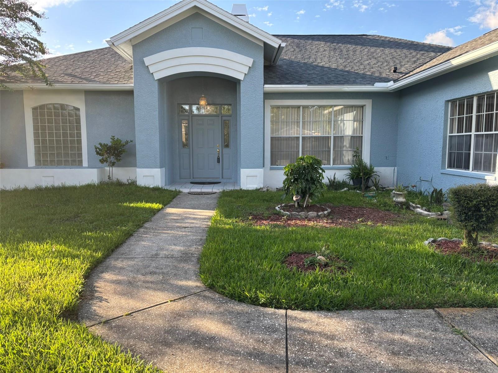 Image 21 of 37 For 16512 Blenheim Drive
