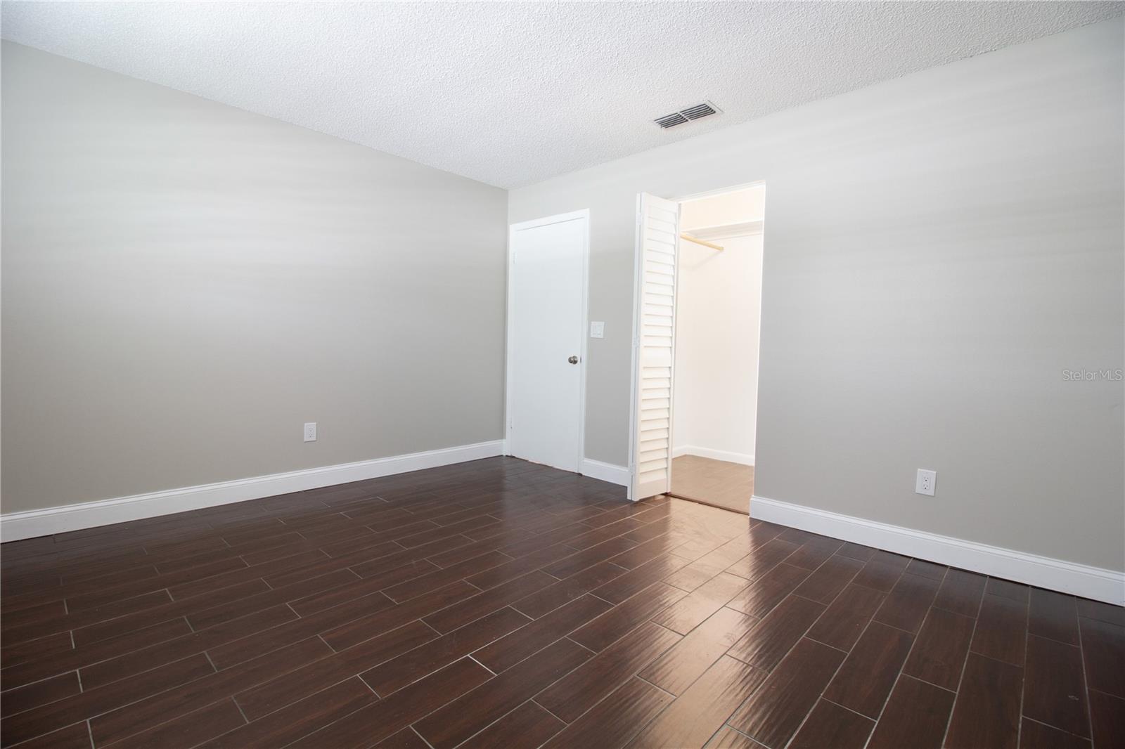 Image 18 of 35 For 6080 80th Street N 201