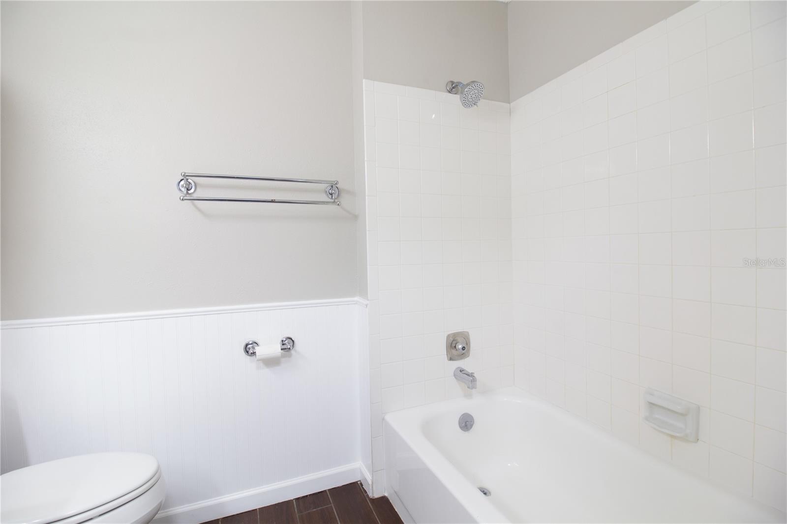 Image 22 of 35 For 6080 80th Street N 201