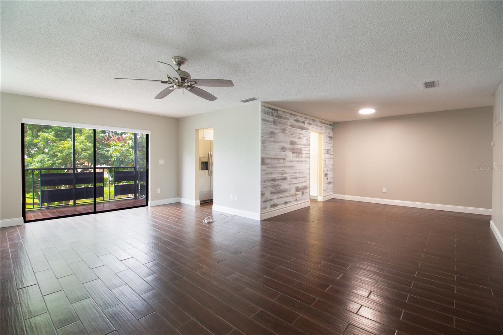 Image 8 of 35 For 6080 80th Street N 201