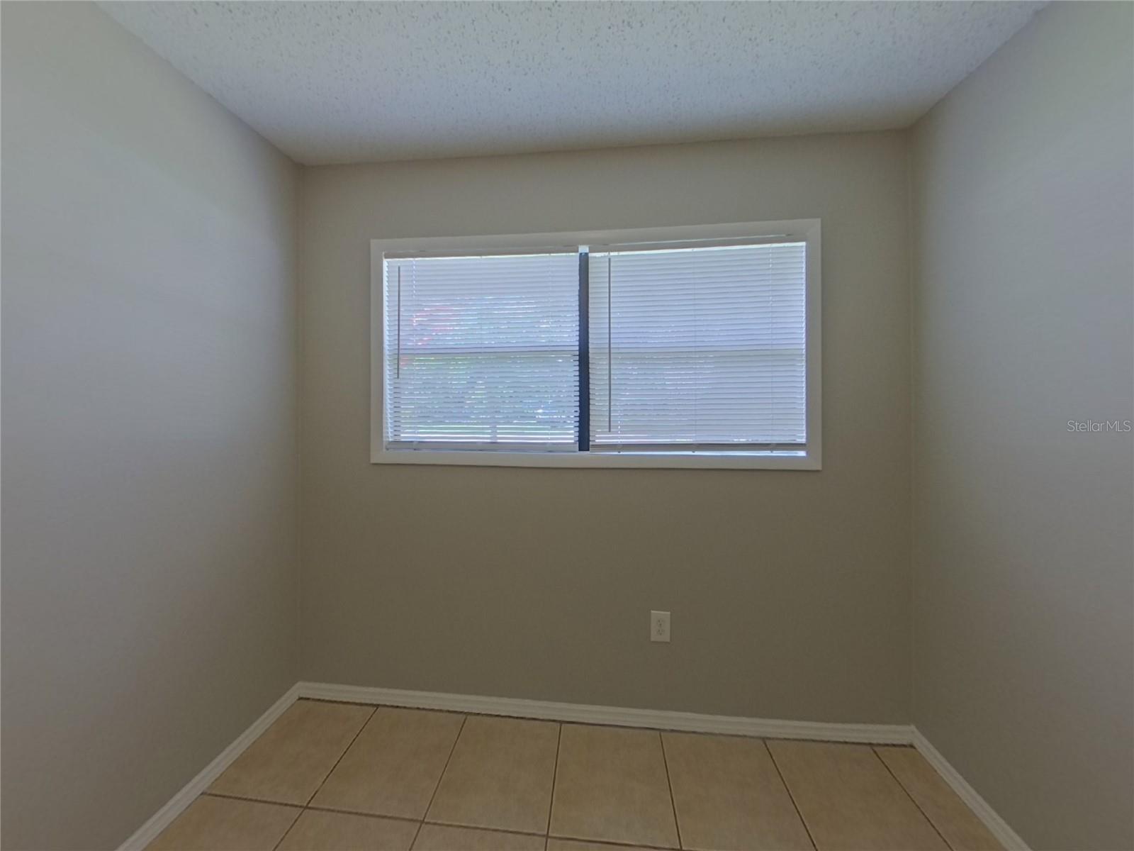 Image 11 of 15 For 5025 33rd Terrace N