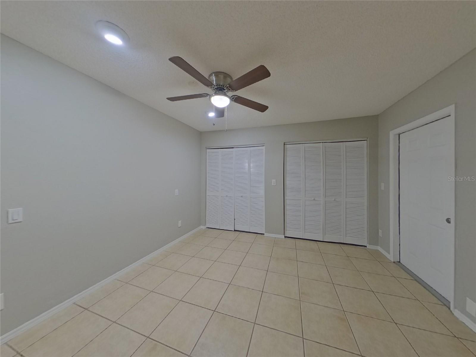 Image 8 of 15 For 5025 33rd Terrace N