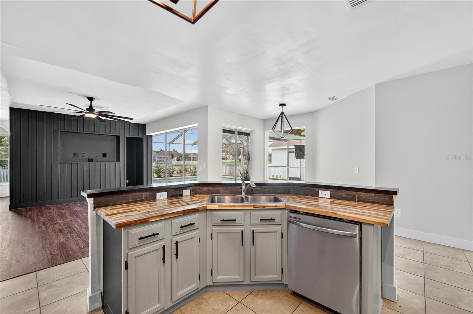Image 14 of 62 For 13021 Prestwick Drive
