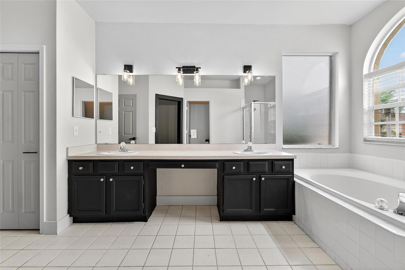 Image 35 of 62 For 13021 Prestwick Drive