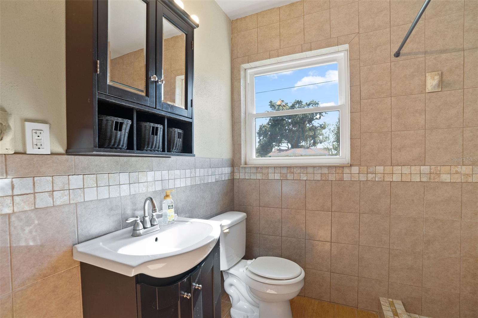 Image 15 of 23 For 7195 65th Street N