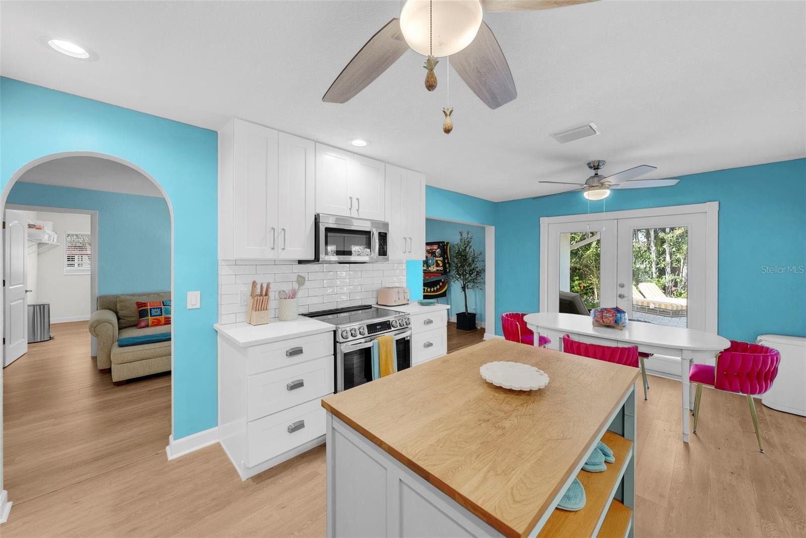Image 15 of 53 For 308 6th Avenue N