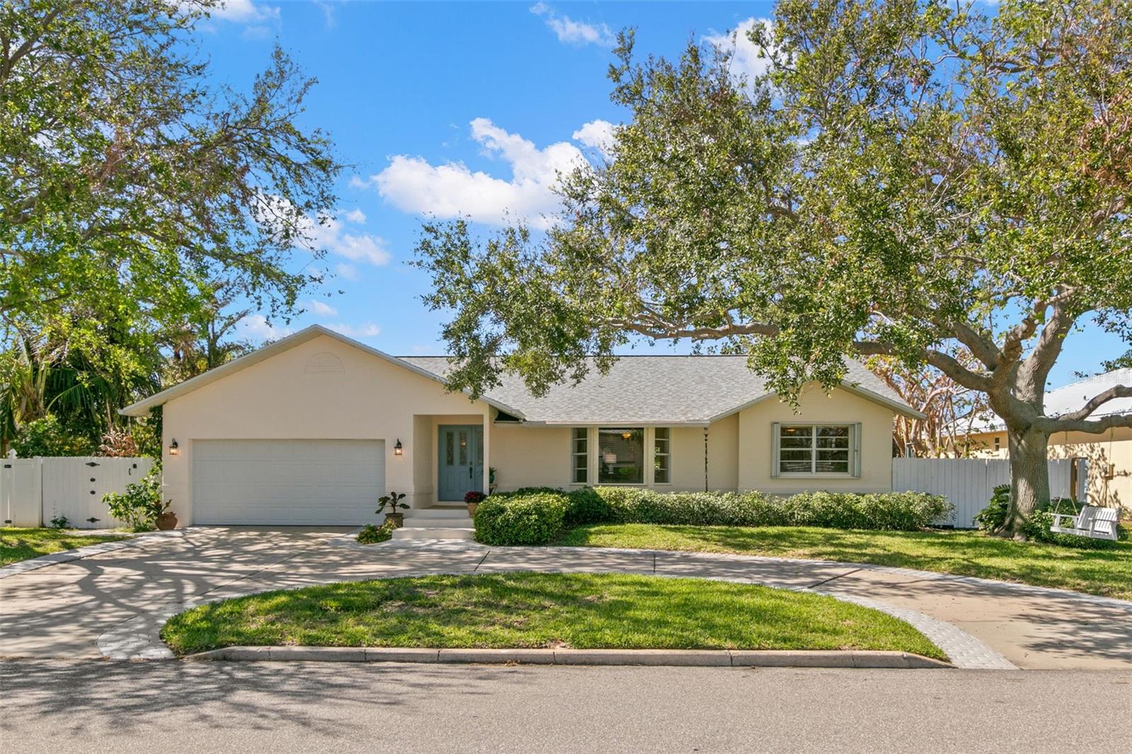 Image 3 of 53 For 308 6th Avenue N