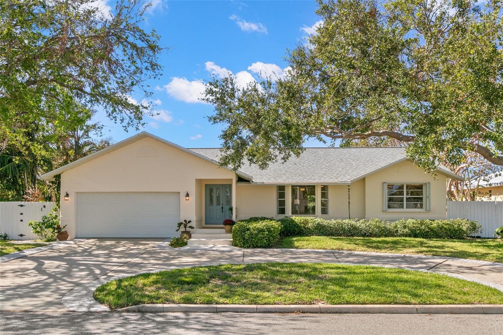 Image 7 of 53 For 308 6th Avenue N