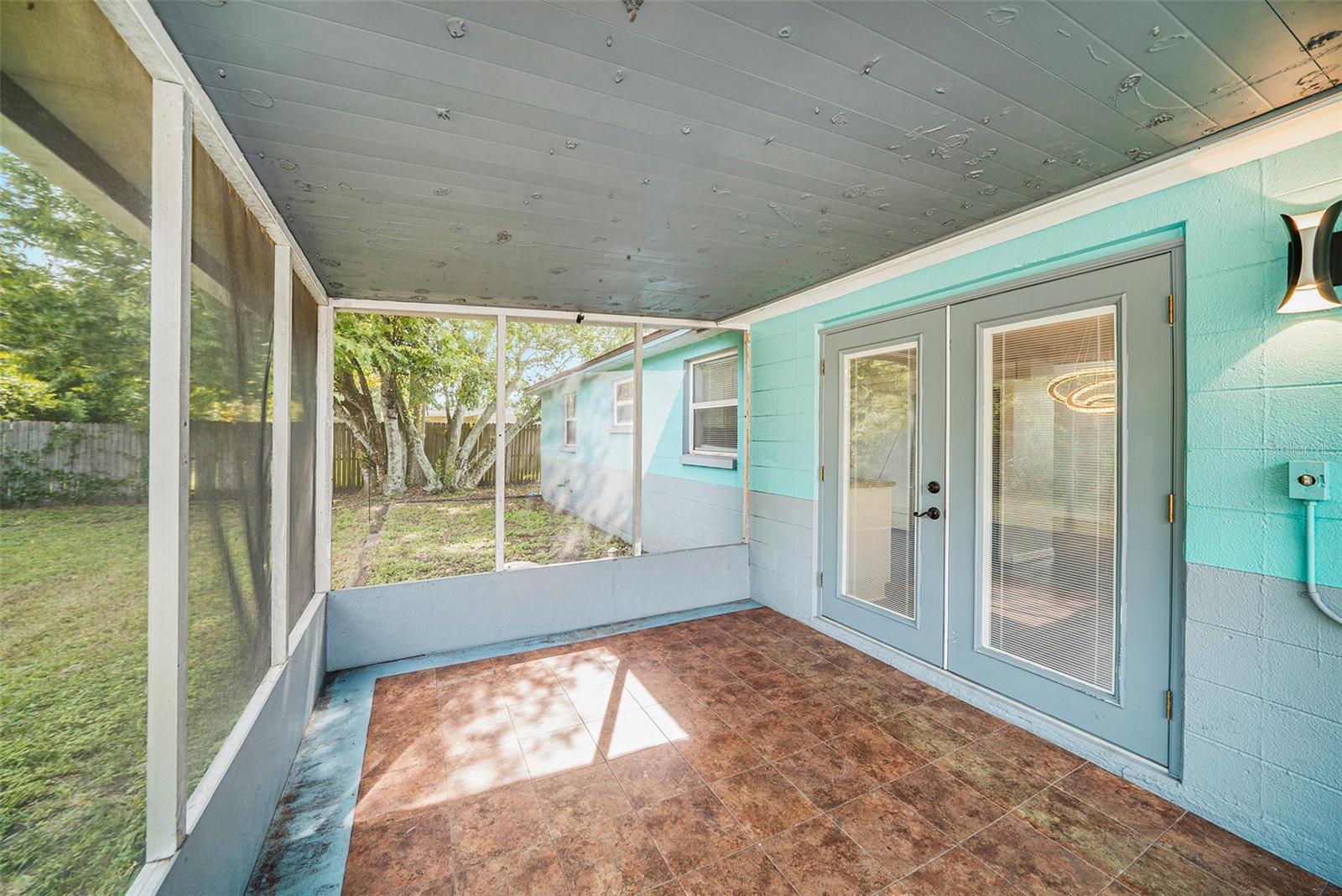 Image 24 of 27 For 4731 Aegean Avenue