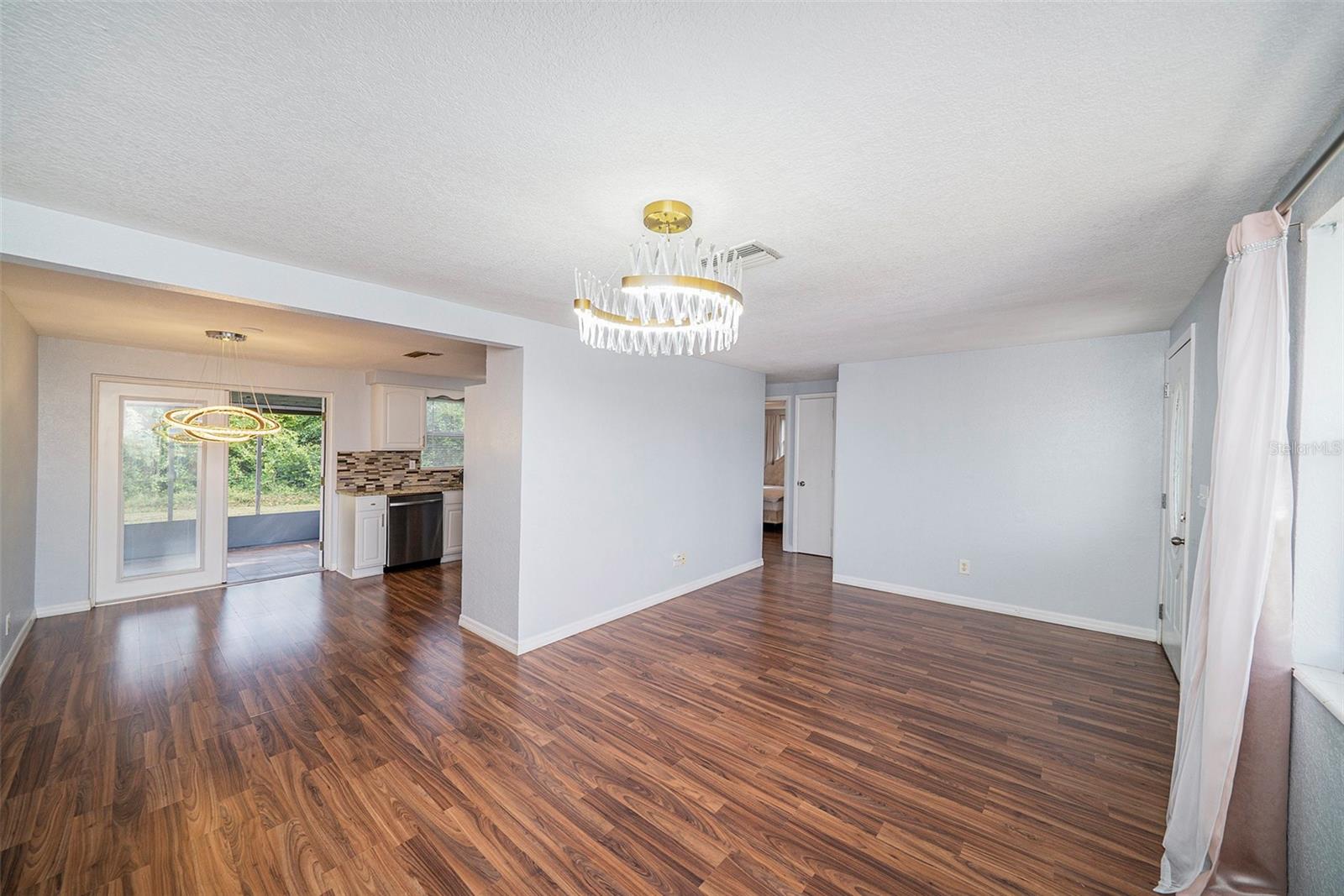 Image 8 of 27 For 4731 Aegean Avenue