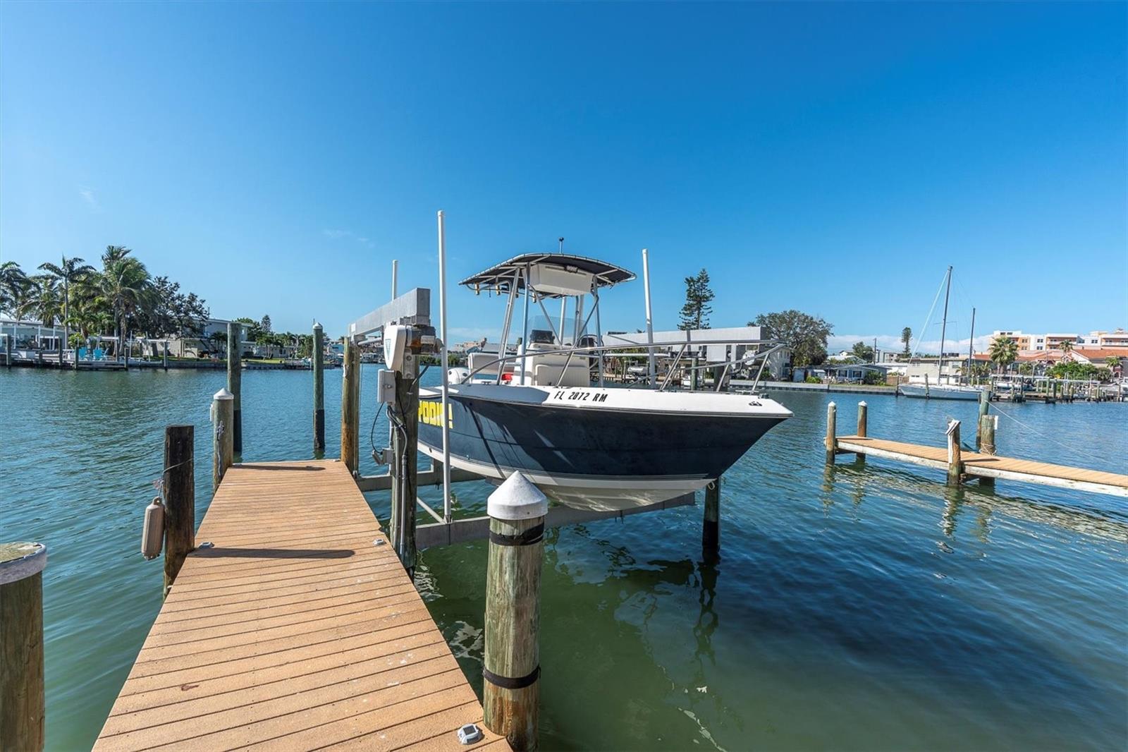 Image 3 of 40 For 341 Boca Ciega Drive