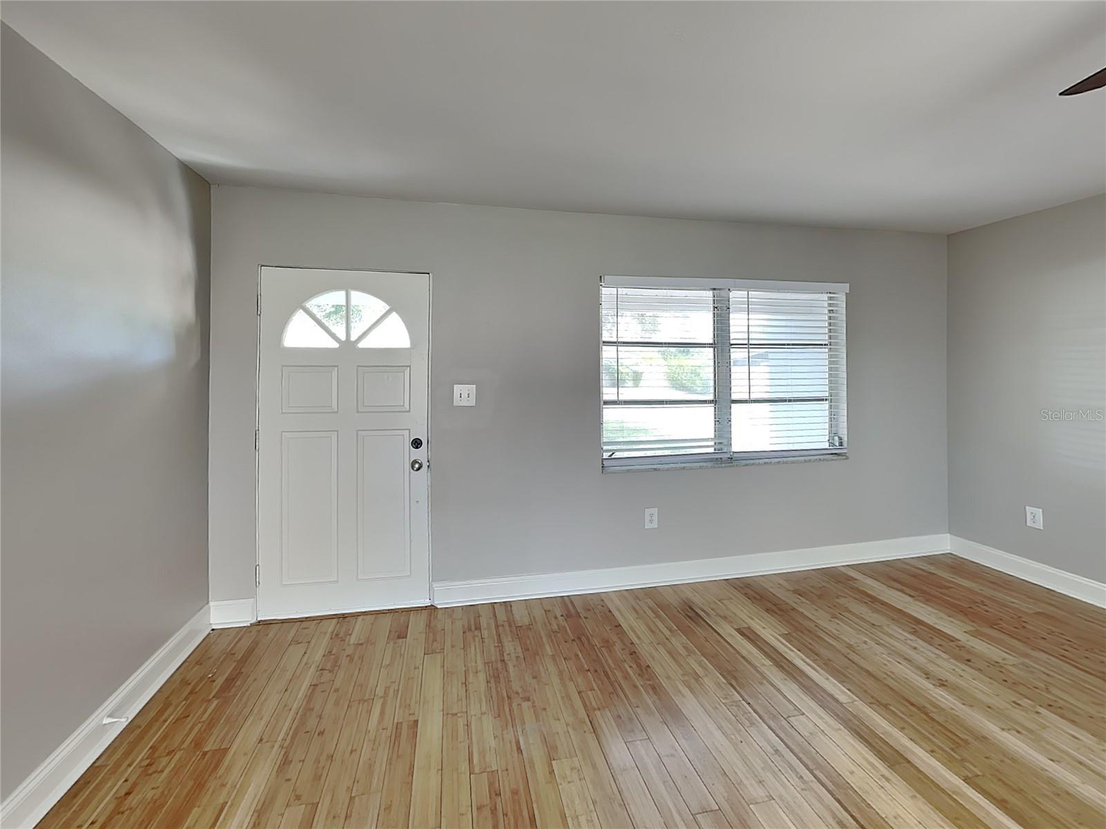 Image 3 of 15 For 4728 Lark Ridge Circle