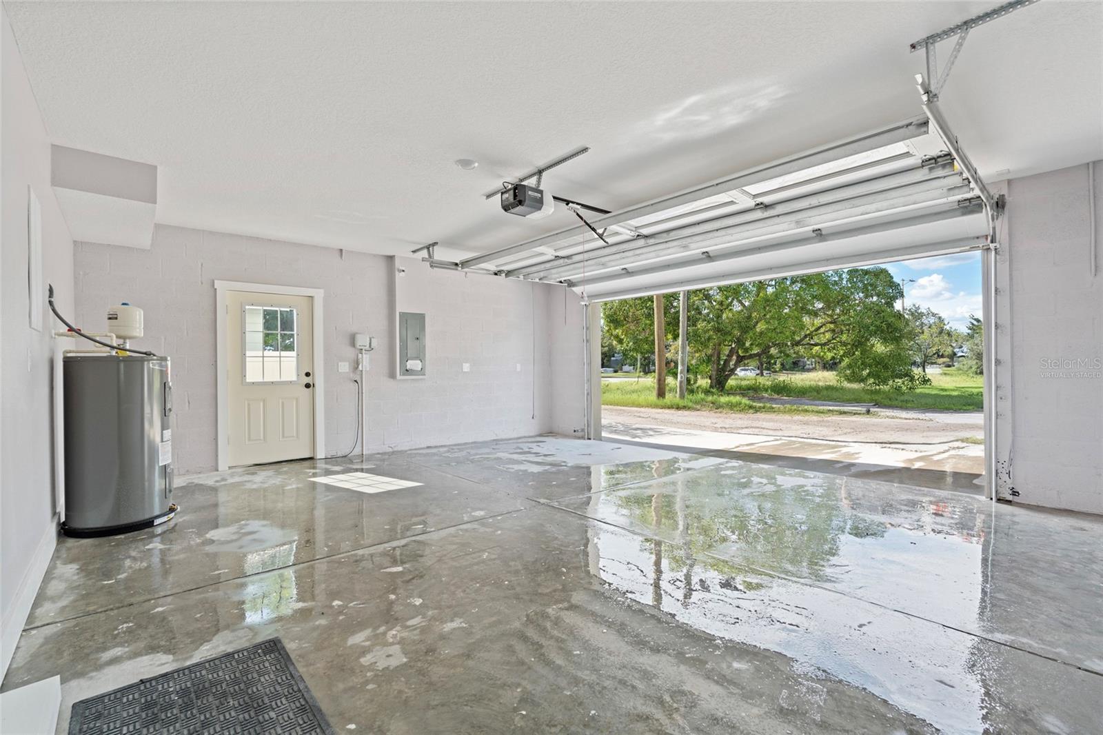 Image 27 of 28 For 3161 Emerson Avenue S