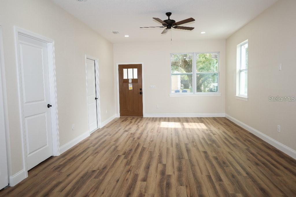 Image 3 of 22 For 8406 Semmes Street