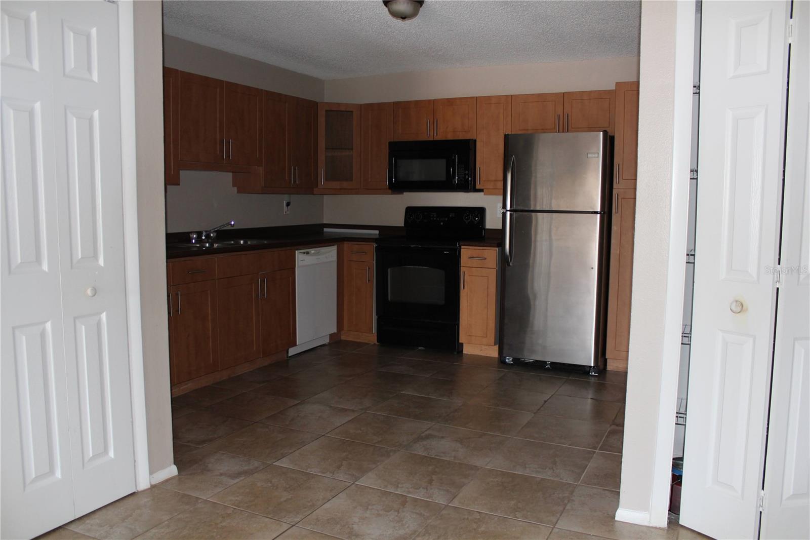 Image 5 of 10 For 5672 Baywater Drive