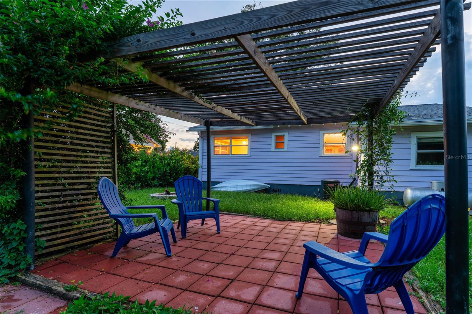 Image 43 of 48 For 7105 Navin Avenue