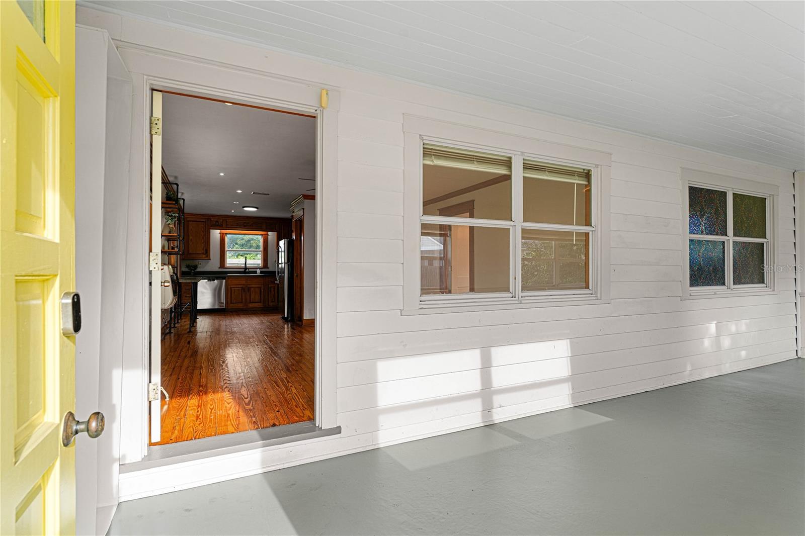 Image 5 of 48 For 7105 Navin Avenue