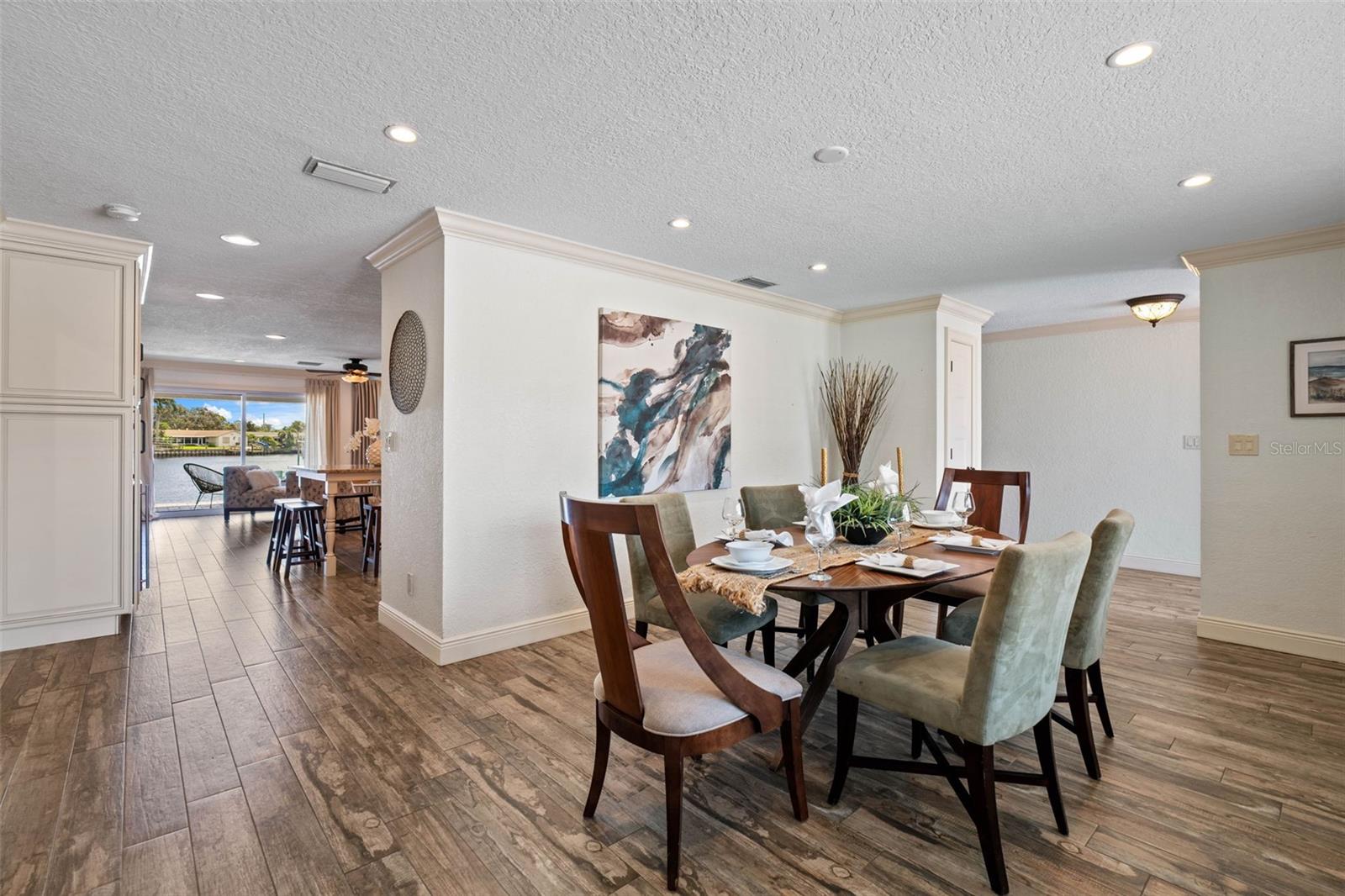 Image 24 of 59 For 4331 13th Way Ne