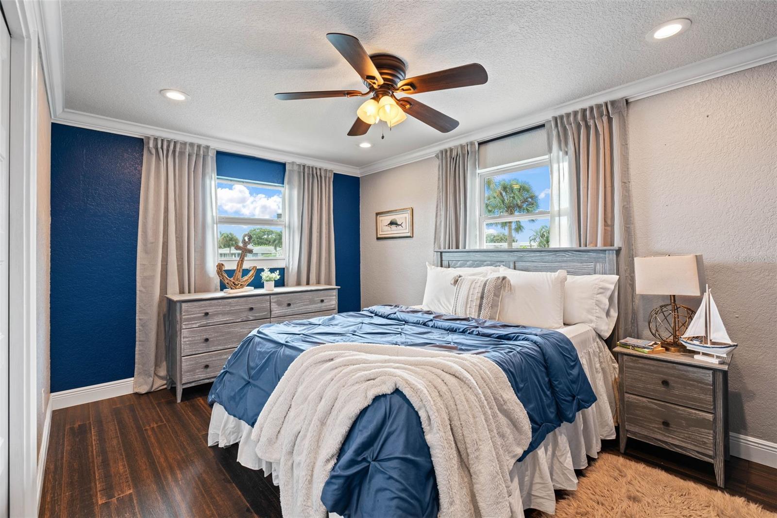 Image 33 of 59 For 4331 13th Way Ne