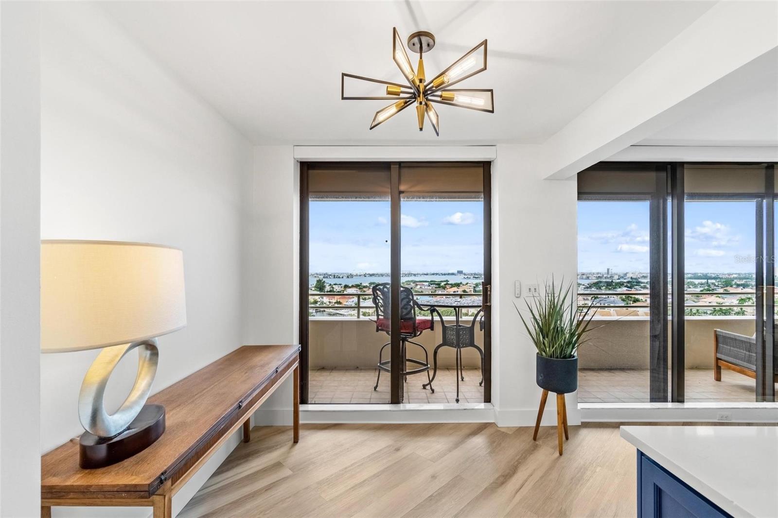 Image 16 of 40 For 5950 Pelican Bay Plaza S 2d